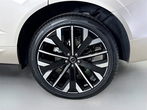 New 2026 Volvo XC60 B5 Ultra w/ Protection Package image 33