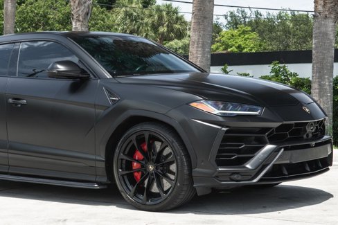 Used 2021 Lamborghini Urus image 11