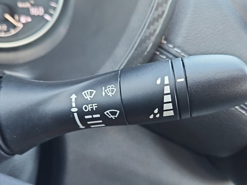 Used 2025 Nissan Sentra SV image 30