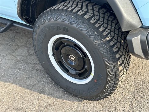New 2024 Ford Bronco Heritage Edition image 6