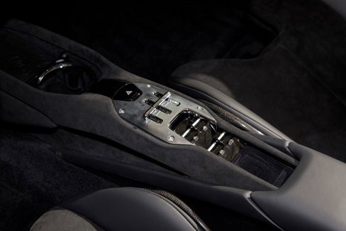 Used 2024 Ferrari 296 GTS image 19