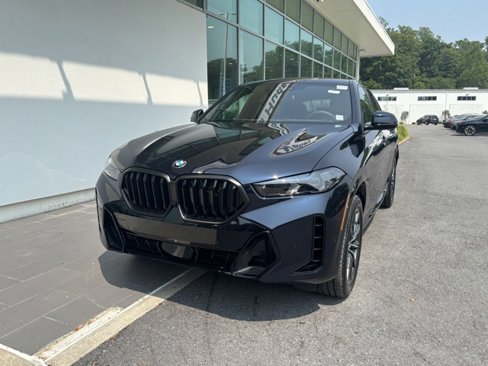 New 2026 BMW X6 xDrive40i image 3