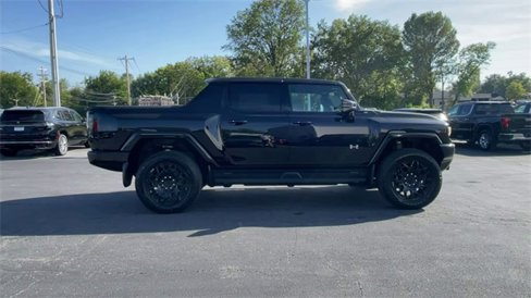 New 2026 GMC Hummer EV 4x4 Crew Cab image 9