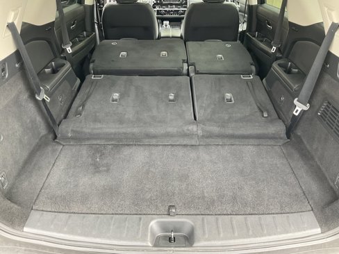 Used 2024 Nissan Pathfinder SV image 46