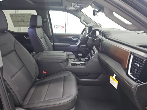 New 2026 GMC Sierra 1500 Denali w/ Denali Reserve Package image 12