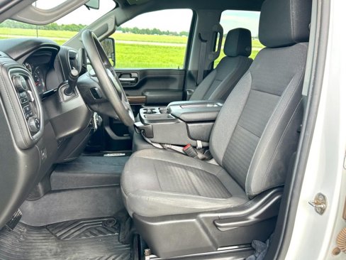 Used 2022 Chevrolet Silverado 2500 LT image 15