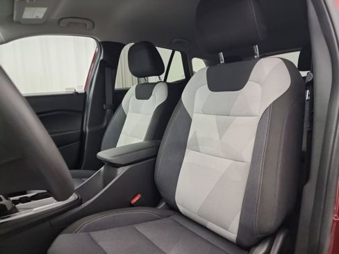 Used 2025 Chevrolet Trax LS w/ LS Convenience Package image 30