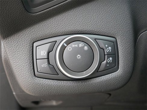 Used 2017 Ford Escape SE w/ SE Cold Weather Package image 16