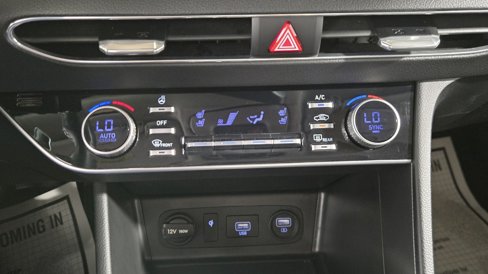 Used 2023 Hyundai Sonata Limited w/ Cargo Package image 15