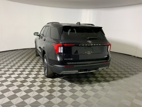 New 2025 Ford Explorer Active w/ Active Comfort Package image 11
