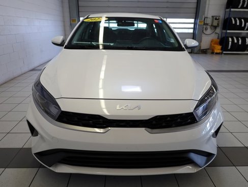Used 2024 Kia Forte LXS image 17