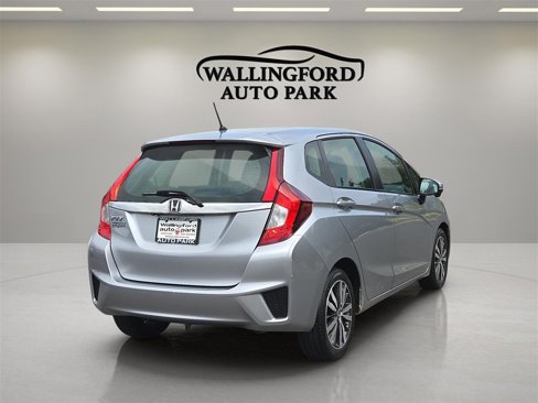Used 2017 Honda Fit EX image 4