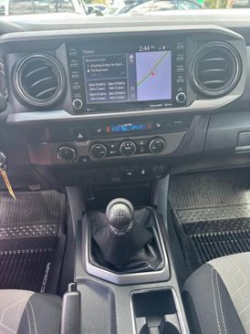 Used 2022 Toyota Tacoma TRD Sport w/ TRD Premium Sport Package image 11