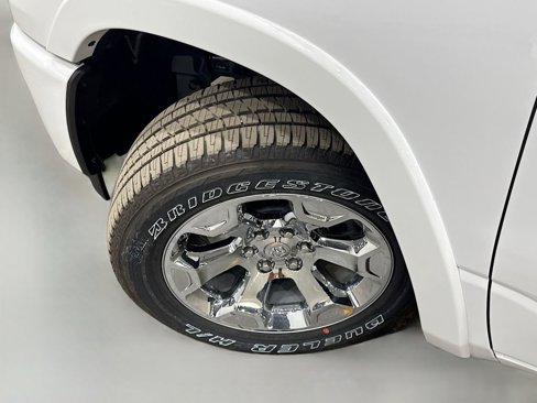 New 2026 RAM 1500 4x4 Crew Cab image 35