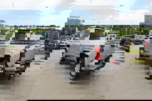 New 2025 Toyota Tacoma SR5 image 6