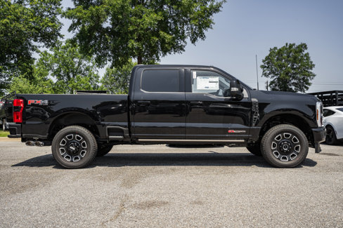 New 2025 Ford F350 Platinum image 3