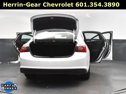 Used 2024 Chevrolet Malibu LT image 51
