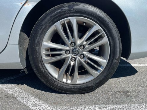 Used 2016 Toyota Camry SE image 42