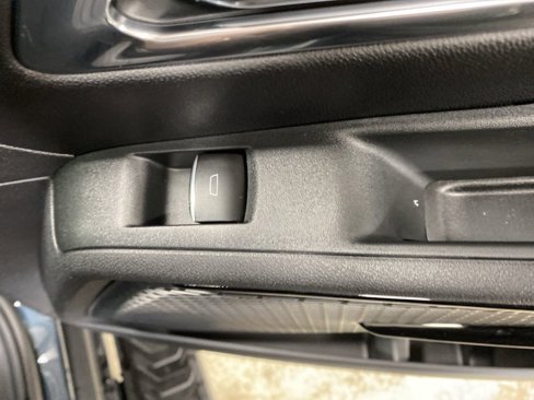 New 2026 Chevrolet Silverado EV LT image 12