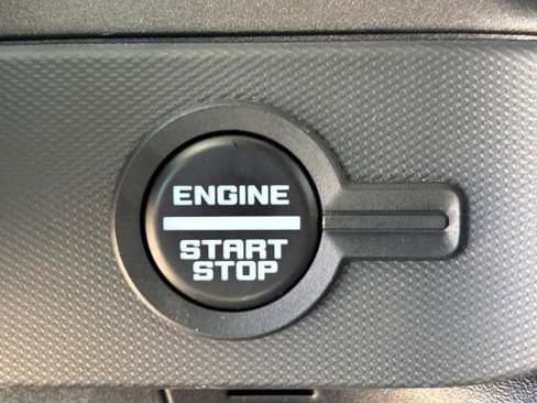 Used 2024 Ford Bronco Badlands image 16