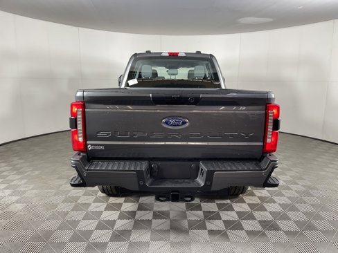 New 2026 Ford F250 XL image 4