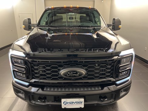 New 2026 Ford F250 Lariat image 2