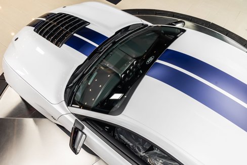 Used 2021 Ford Mustang Shelby GT500 w/ Carbon Fiber Track Pack image 37