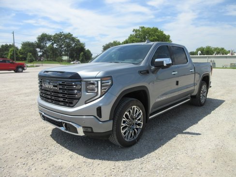 New 2026 GMC Sierra 1500 Denali Ultimate image 11