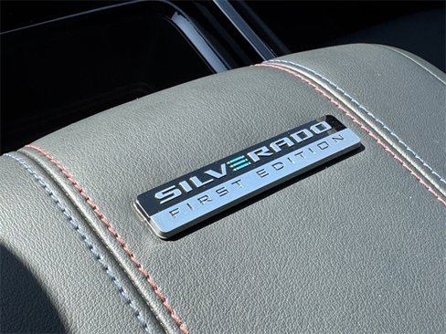 Used 2024 Chevrolet Silverado EV RST image 14
