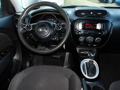 Used 2016 Kia Soul image 12