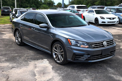 Used 2017 Volkswagen Passat 1.8T R-Line image 15