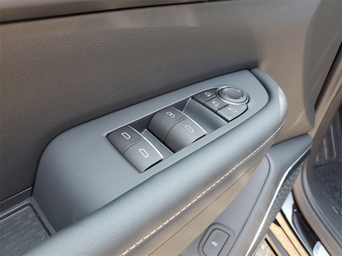 New 2026 Buick Enclave Avenir image 24