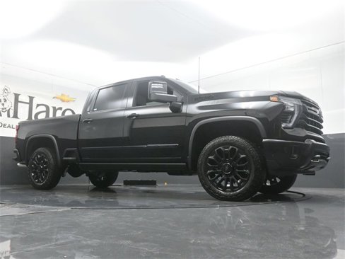 New 2026 Chevrolet Silverado 2500 High Country image 2
