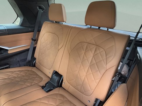 New 2026 BMW X7 xDrive40i w/ M Sport Package image 32