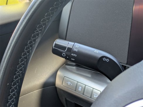 Certified 2024 Hyundai Kona SEL image 22