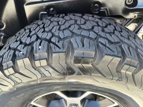 Used 2018 Jeep Wrangler Unlimited Rubicon image 16
