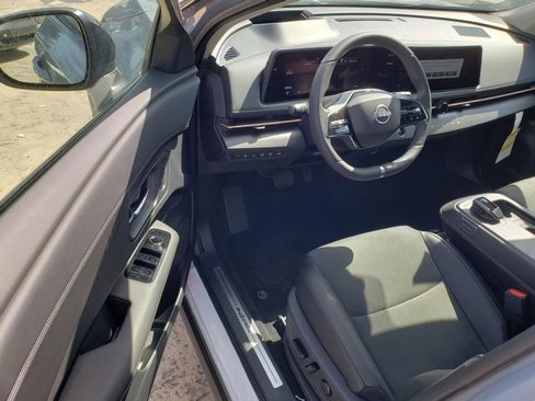 New 2025 Nissan Ariya AWD image 11
