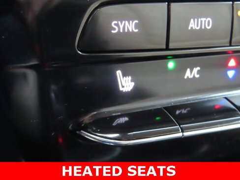 Used 2024 Buick Encore GX Avenir w/ Avenir Convenience Package image 4