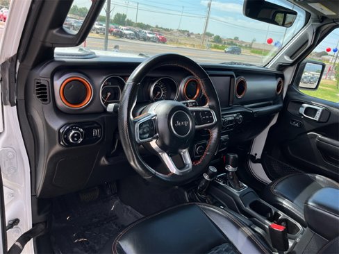 Used 2023 Jeep Gladiator Mojave w/ Cold Weather Group image 19
