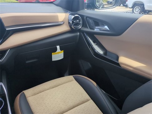 New 2026 Chevrolet Equinox ACTIV w/ Convenience Package III image 18