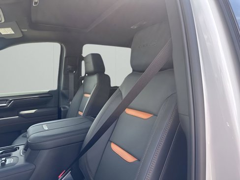 New 2026 GMC Sierra 2500 AT4 w/ AT4 Premium Plus Package image 27