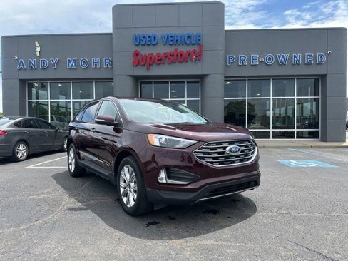 Used 2024 Ford Edge Titanium image 1