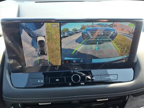 New 2026 Nissan Rogue Platinum image 11