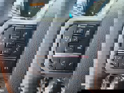 New 2025 Ford F350 Lariat image 25