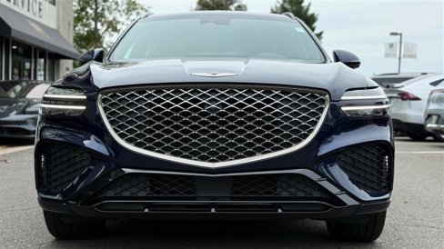 Used 2024 Genesis GV70 2.5T w/ Sport Prestige Package image 3