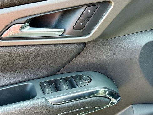 New 2026 Chevrolet Traverse LT w/ Driver Confidence Package image 19