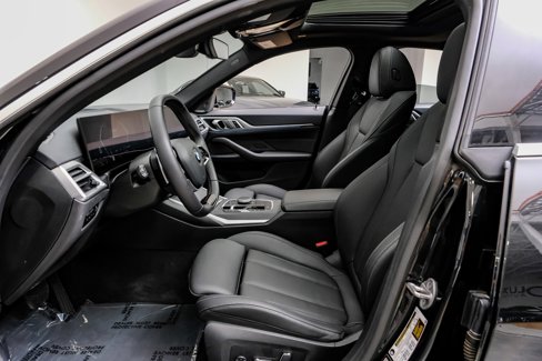 Used 2025 BMW 430i xDrive w/ Premium Package image 4