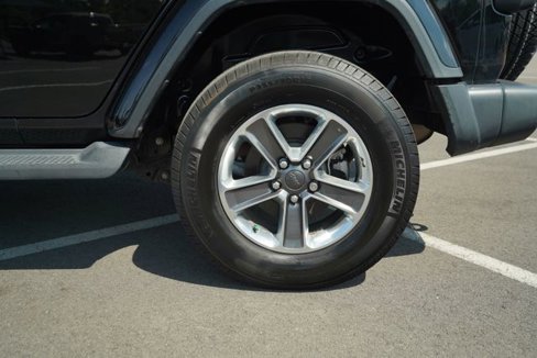 Used 2020 Jeep Wrangler Unlimited Sahara image 38