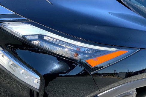 Certified 2023 Nissan Rogue SV image 28