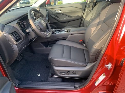 New 2026 Nissan Rogue SV image 11